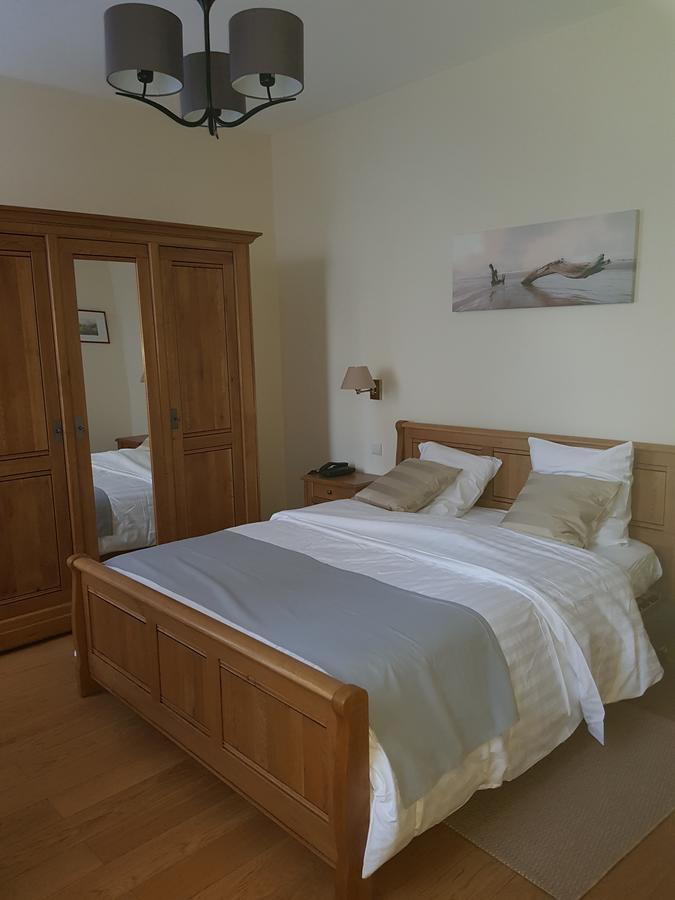 Logis - Chateau De La Motte - Hotel & Restaurant Liessies Εξωτερικό φωτογραφία