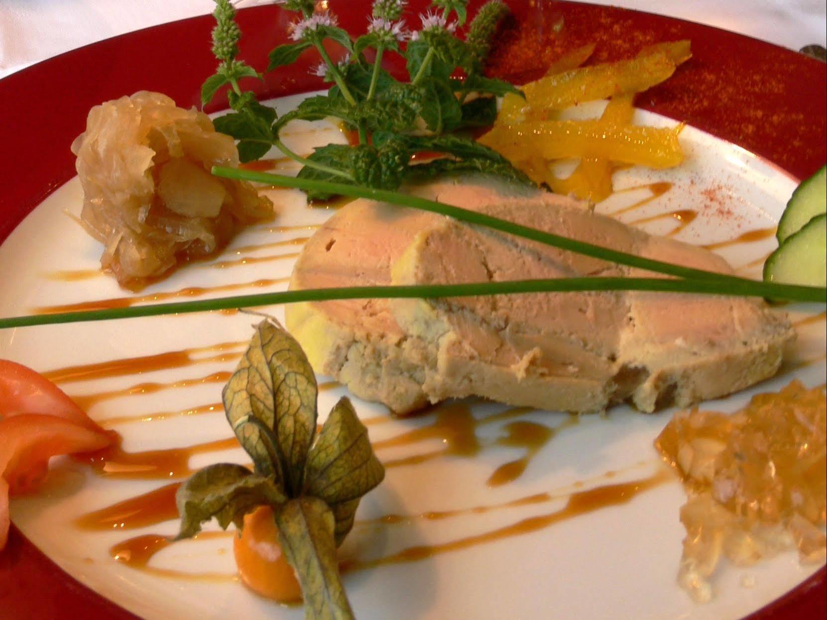 Logis - Chateau De La Motte - Hotel & Restaurant Liessies Εξωτερικό φωτογραφία